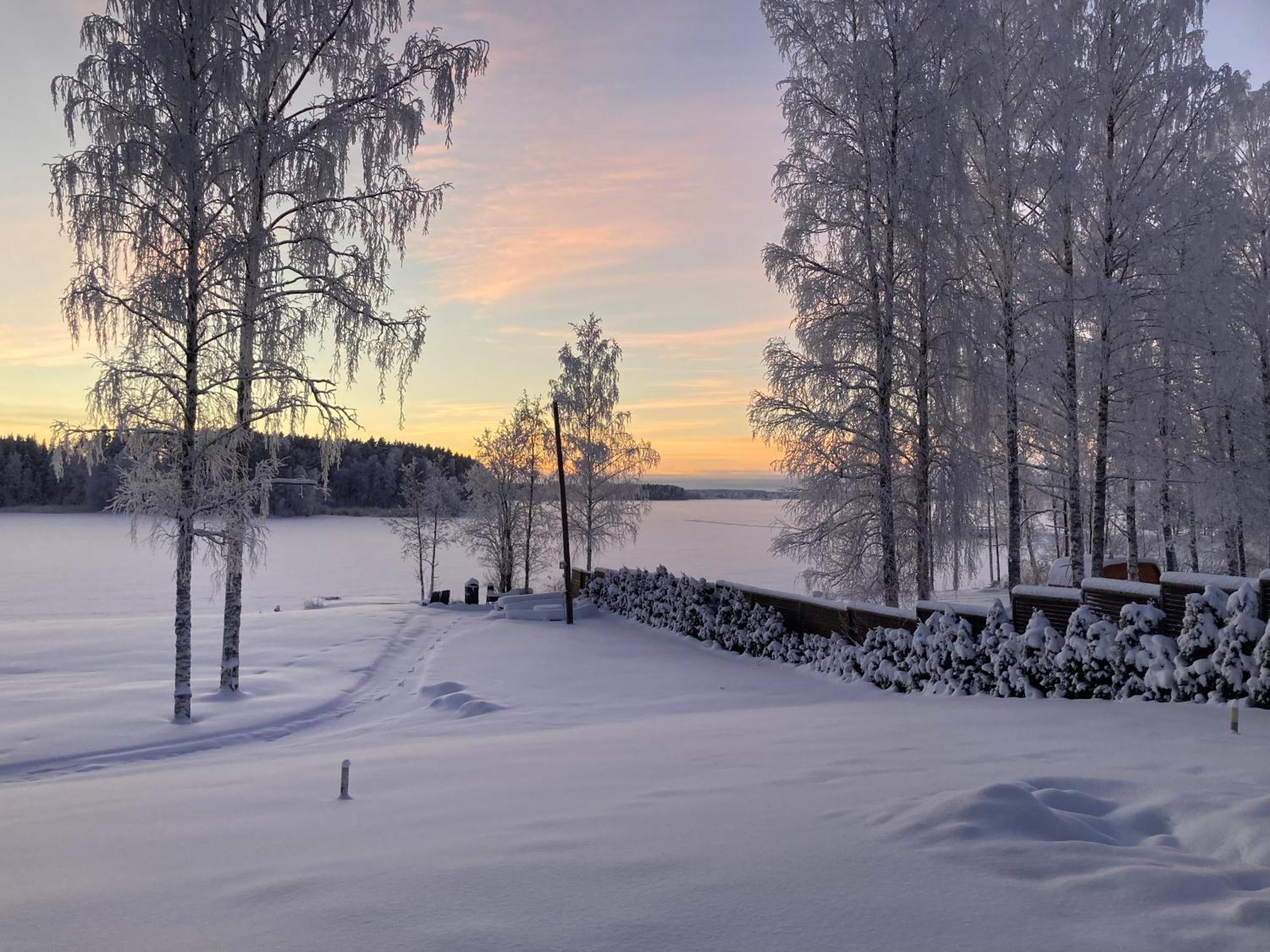 Villa Koivula Raakkyla Luaran gambar