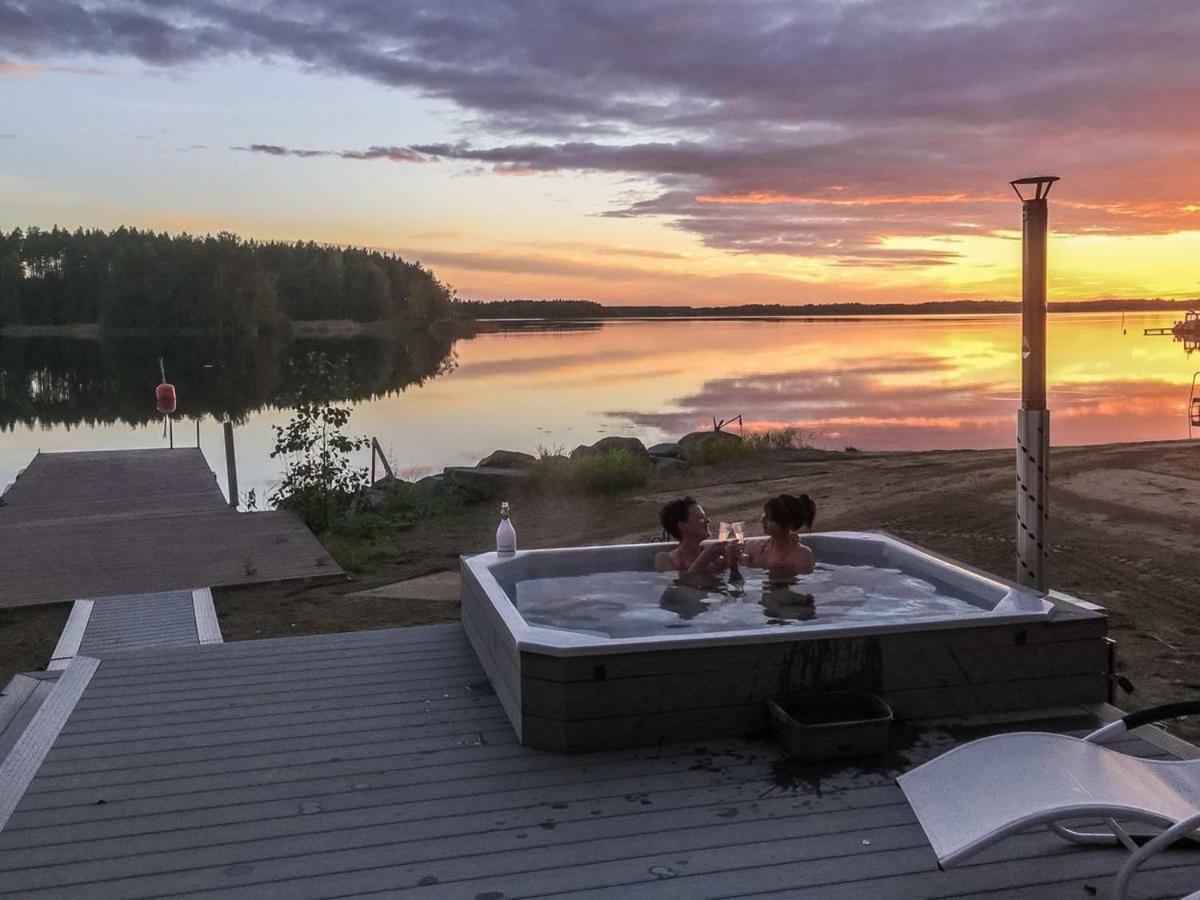 Villa Koivula Raakkyla Luaran gambar